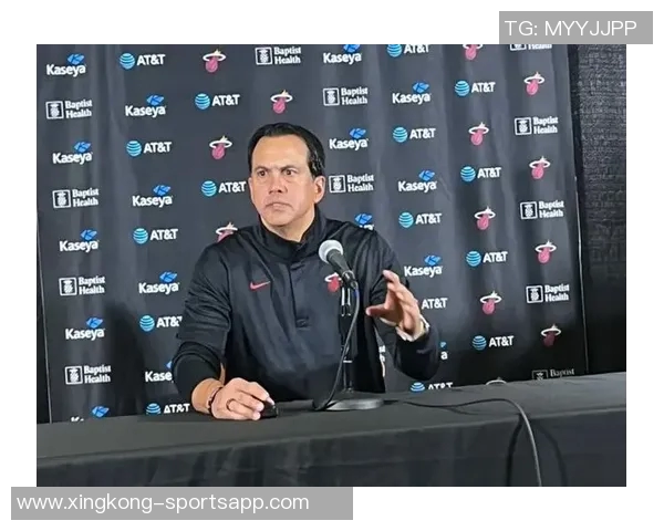 斯波谈球队防守策略强调热巴与米切尔的换防将提升竞争力