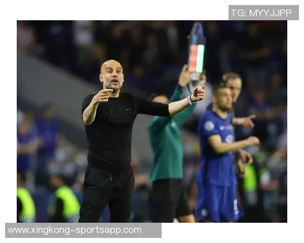 曼城冬窗或引援右后卫视胡桑诺夫表现而定