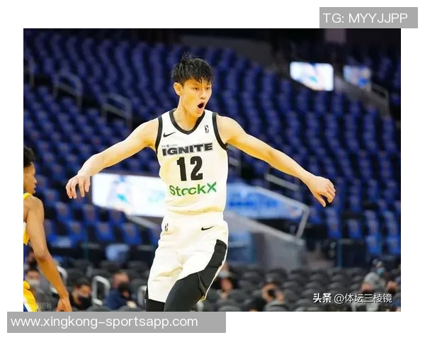 曾凡博NBA中国赛表现平平首战无出手次战坐冷板凳引关注